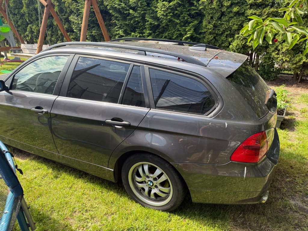Syndyk sprzeda - BMW e91 320d, 2006 r. — miniatura 3