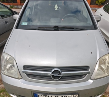 Syndyk sprzeda udział 1/2 w samochodzie osobowym Opel Meriva 2005 r.