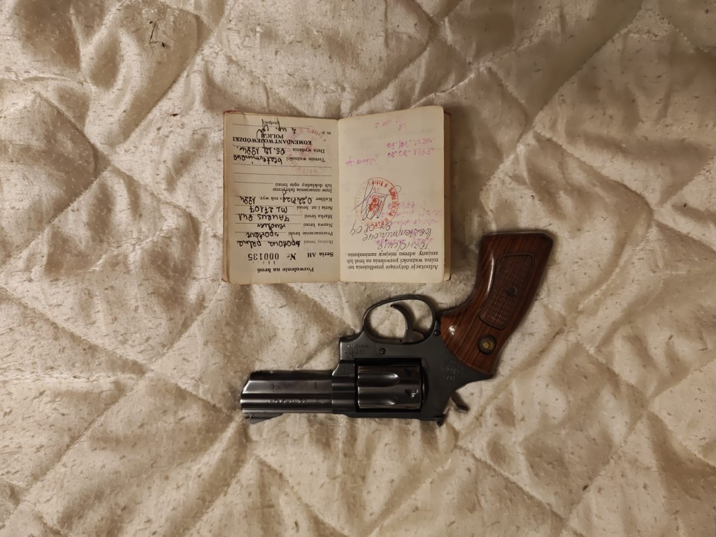 Syndyk sprzeda - rewolwer TAURUS 941, kal. 0,22 Mag, nr ML27107
