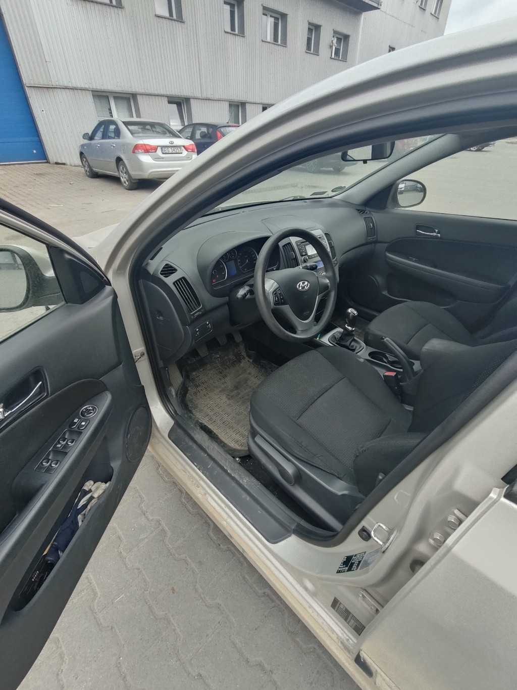 Syndyk sprzeda - Hyundai i30 1.6, 2011r. — miniatura 4