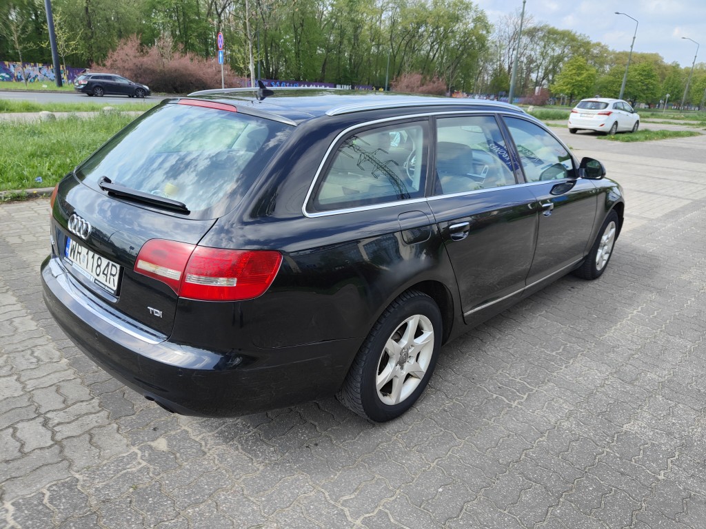 Syndyk sprzeda - Audi A6 2010r, — miniatura 3
